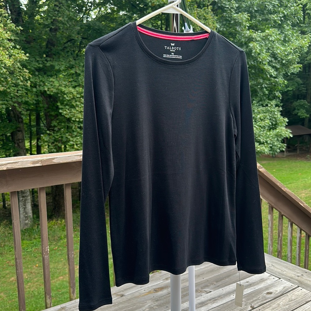Talbot’s long sleeve 100% Cotton PIMA tee.